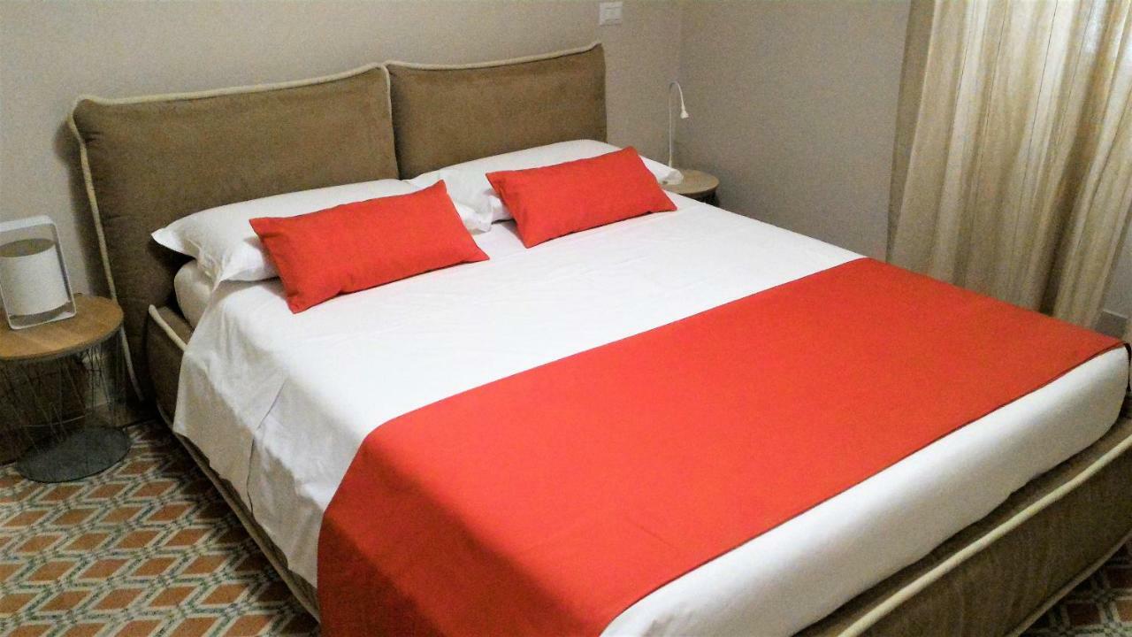 Casa Isabela Luxury Rooms ملفي المظهر الخارجي الصورة